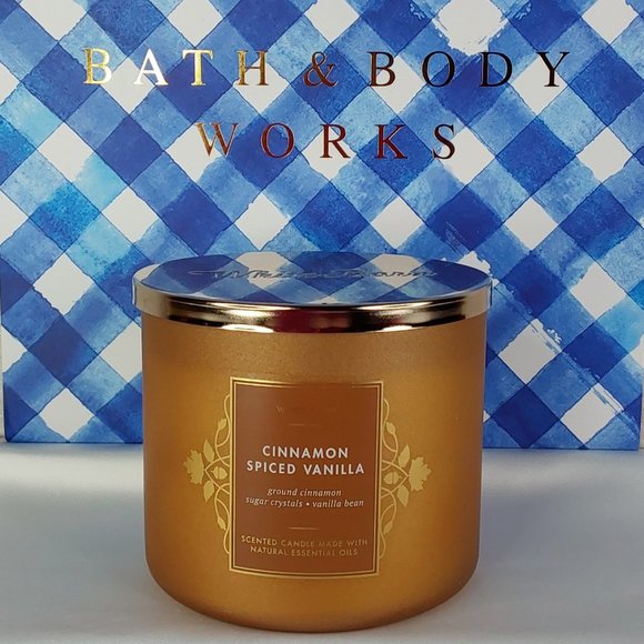 WHITE BARN 'CINNAMON SPICED VANILLA' 3~WICK SCENTED CANDLE FROST-MATTE WRAP - Picture 1 of 14
